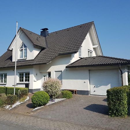 Ferienwohnung Quirinus 에슬로헤 외부 사진